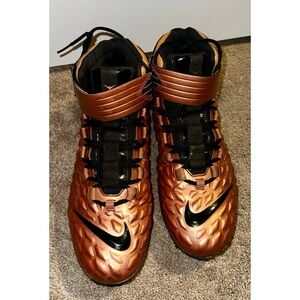 NIKE FORCE SAVAGE PRO 2 P
MTLC COPPER/BLACK-DSRT ORANGE (Size 14)